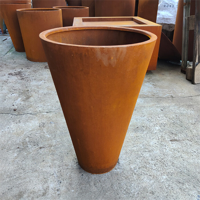 round tapered planter